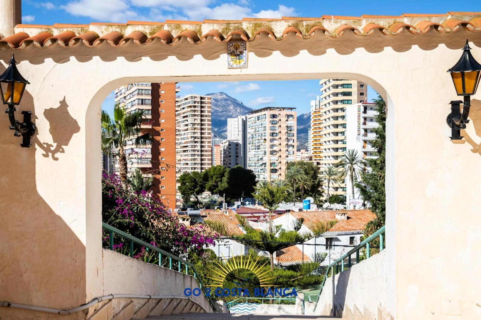 Sunflower Benidorm Exterior photo